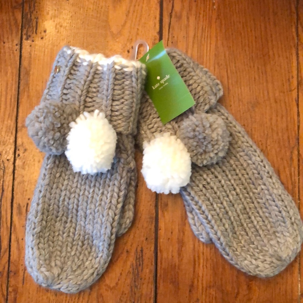 NWT - Kate Spade Mittens